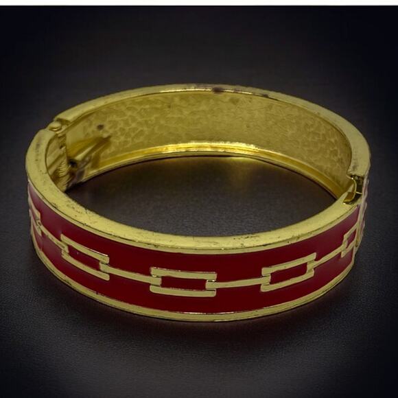 Vintage 1990s Red Enamel Gold Chain Link Hinged Bangle Bracelet Statement Cuff - Picture 1 of 13
